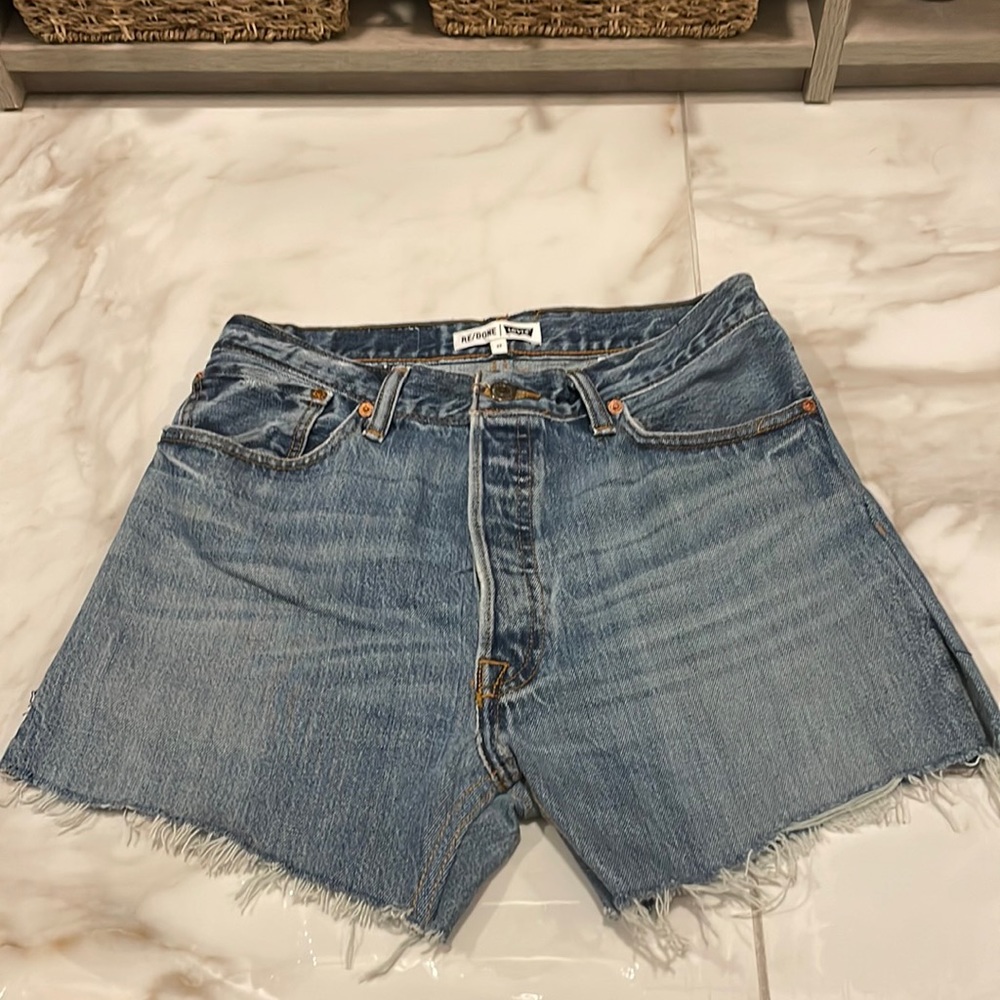 Re/done vintage cut-off Levi’s